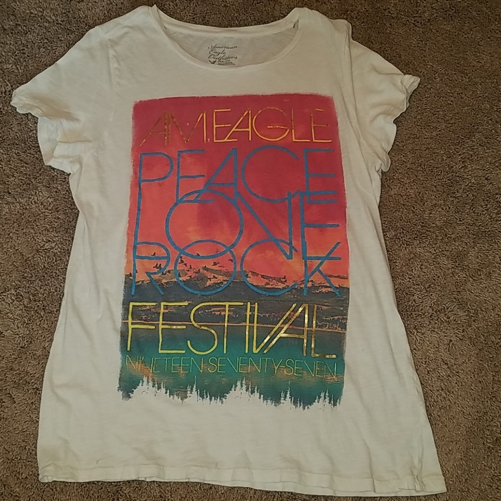 ae graphic tee